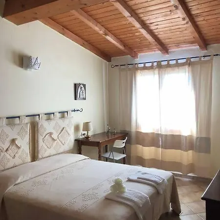 Il Paradiso, Vista Mare * 올비아